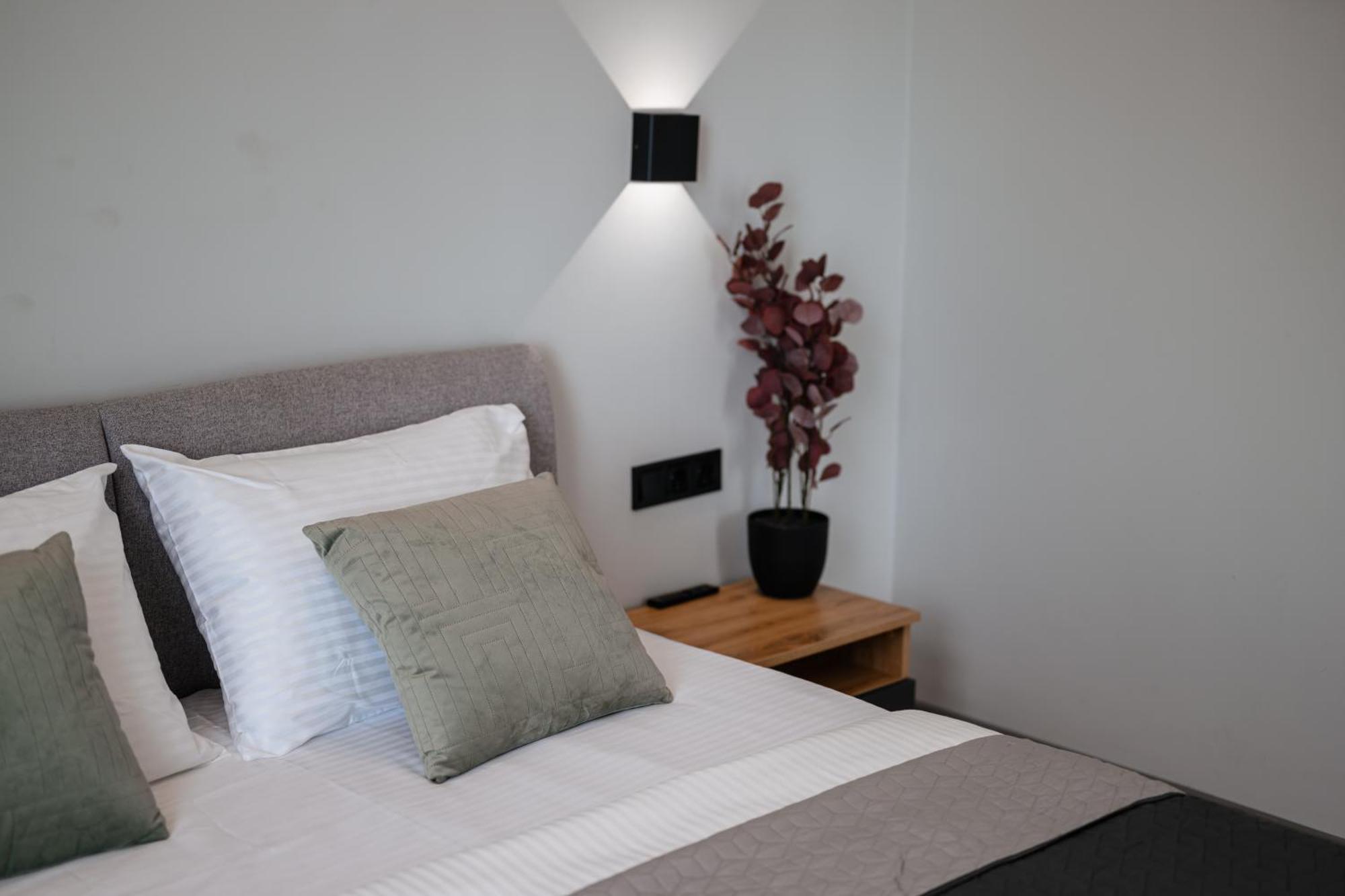 Luxury Apartments Smart House Ujhorod Exterior foto