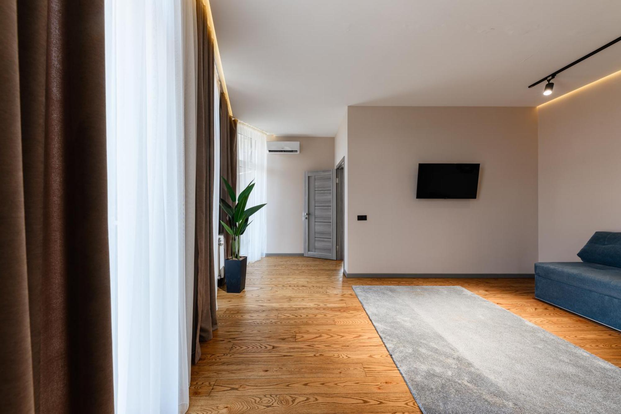 Luxury Apartments Smart House Ujhorod Exterior foto